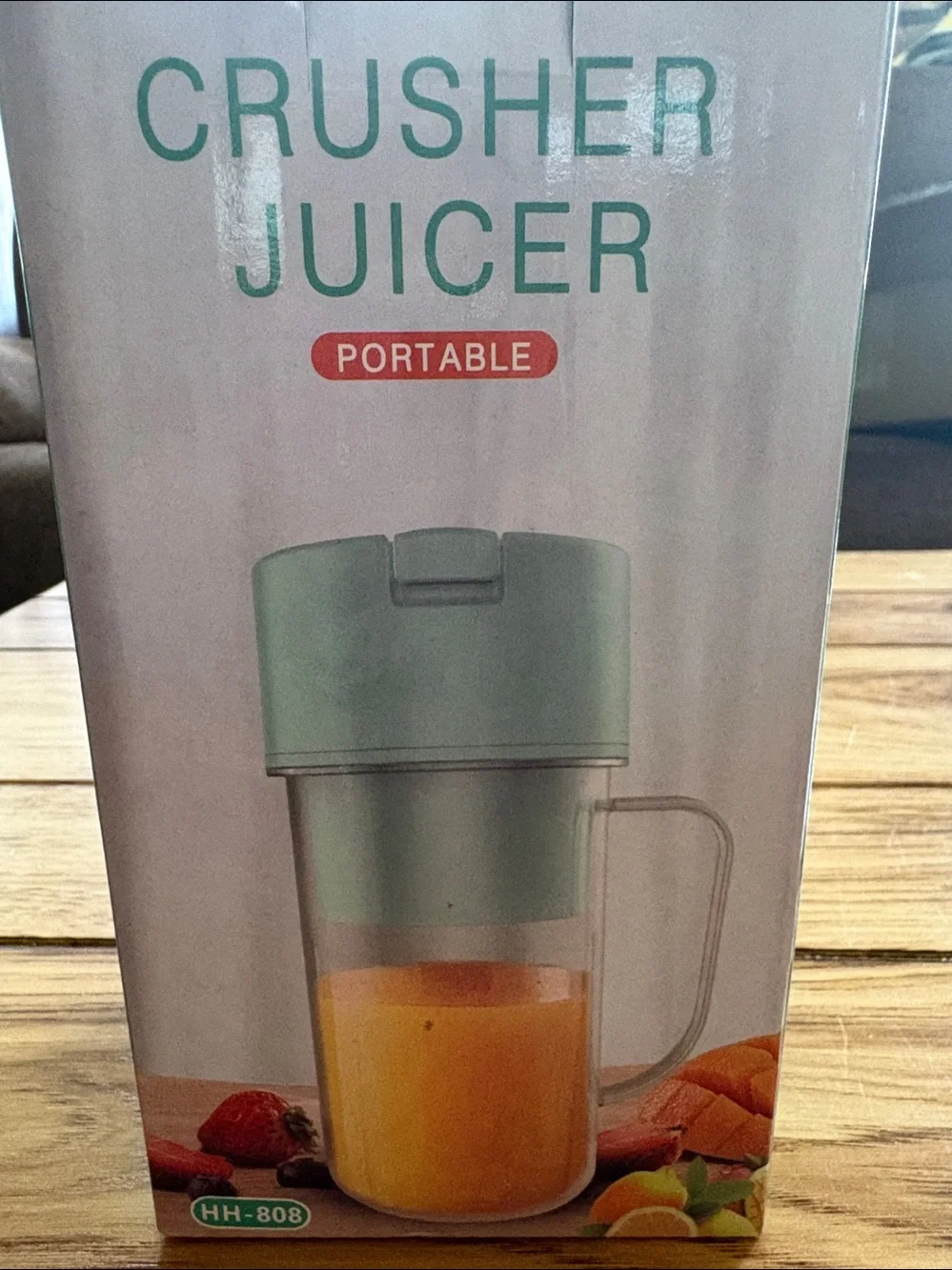 Portable Crusher Juicer in Pink NIB